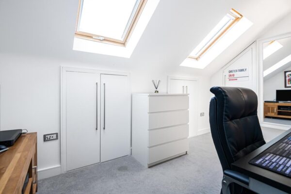 Kingfisher Close, Broxbourne