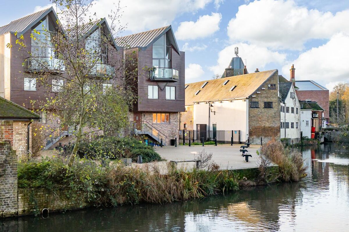 Maidenhead Street, Hertford, SG14