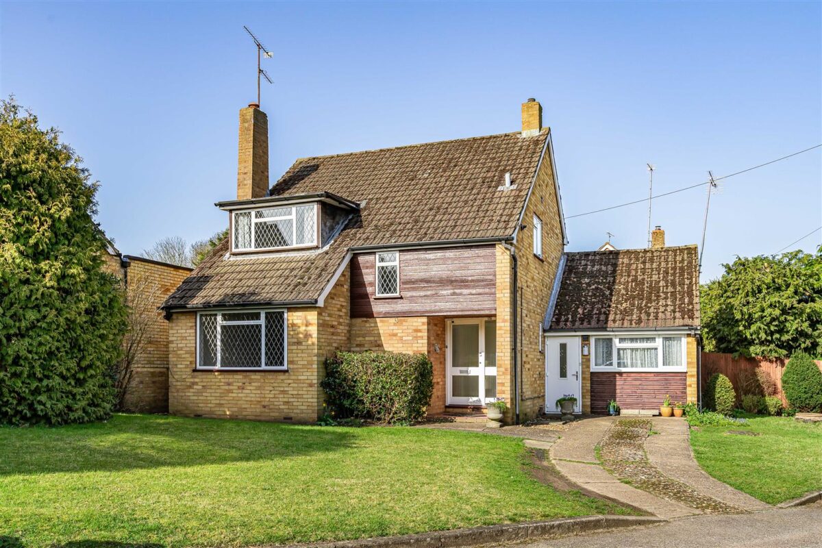 Rivershill, Watton At Stone, SG14