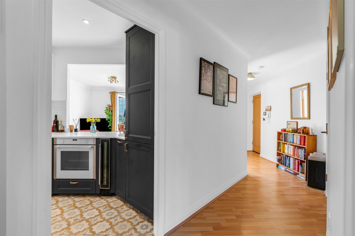 Newland Gardens, Hertford, SG13