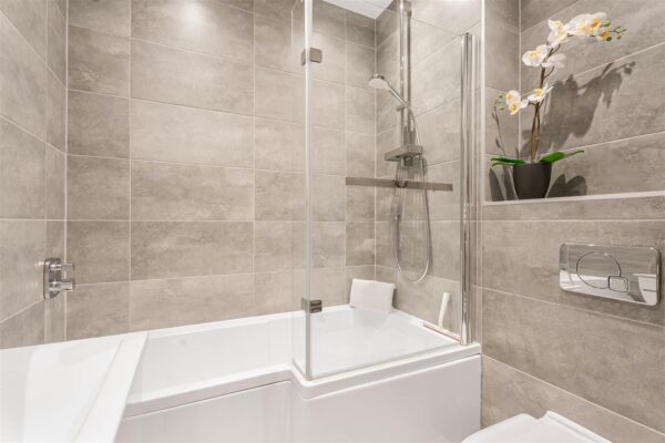 Watton Road, Ware, SG12