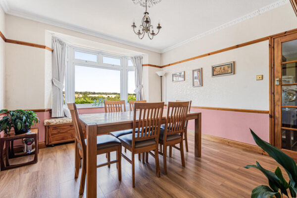 Cromwell Road, Hertford, SG13