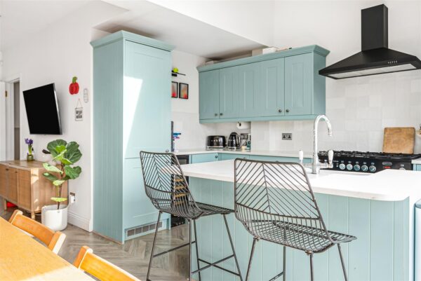 Watton Road, Ware, SG12