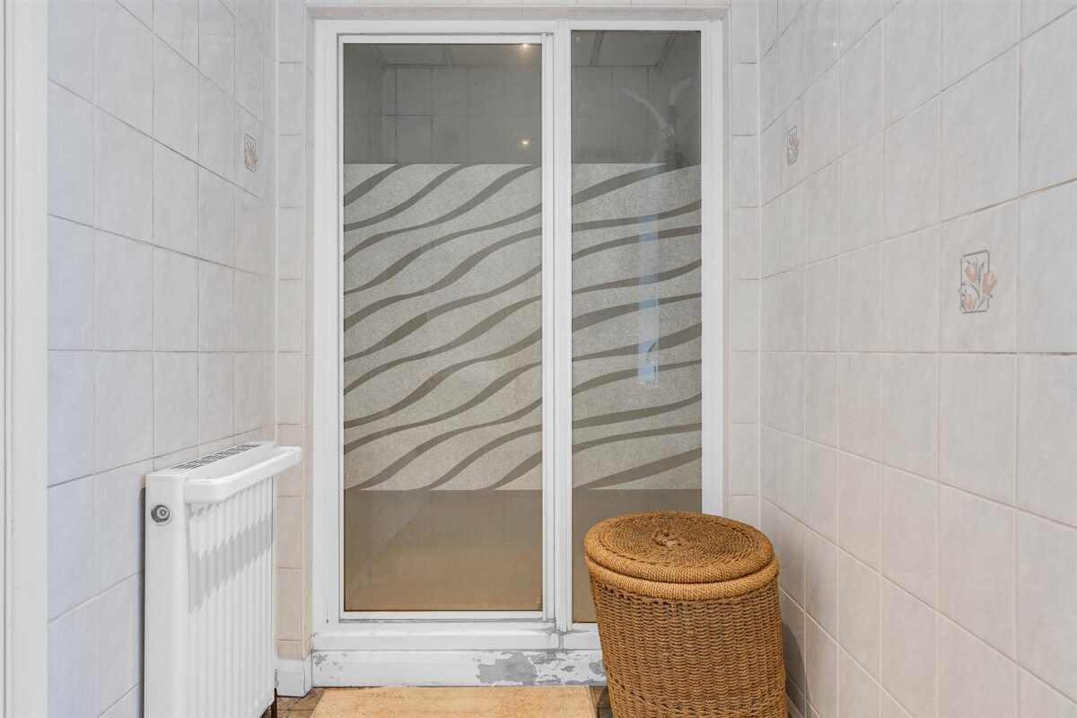 Thele Avenue, Stanstead Abbotts, SG12