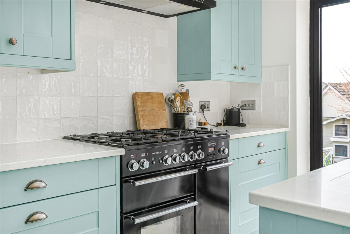 Watton Road, Ware, SG12