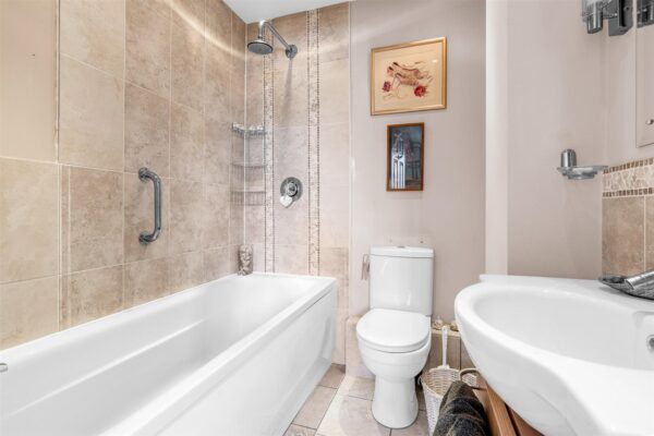 Brewhouse Lane, Hertford, SG14