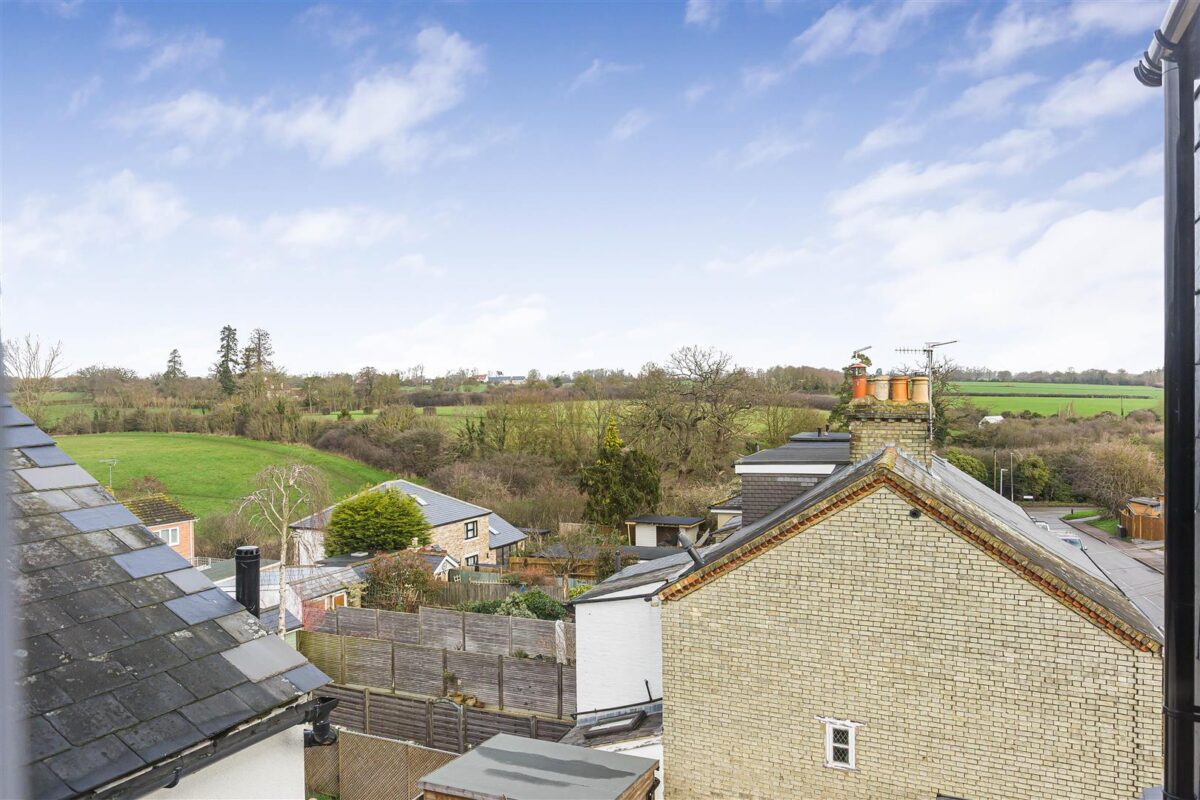 Musley Hill, Ware, SG12