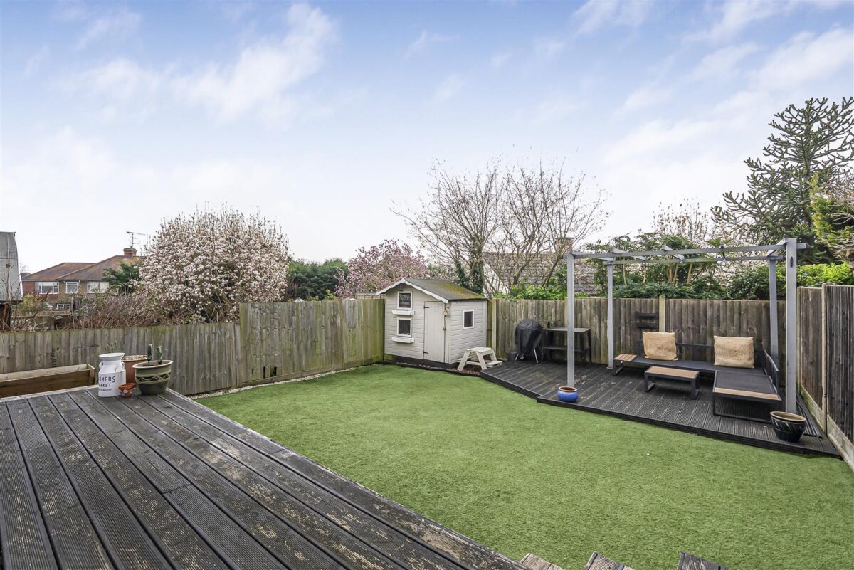 Watton Road, Ware, SG12