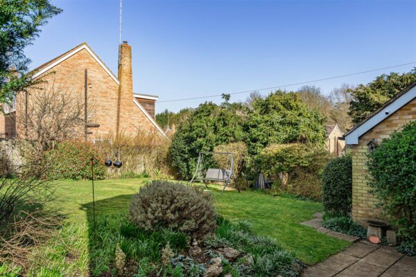 Rivershill, Watton At Stone, SG14