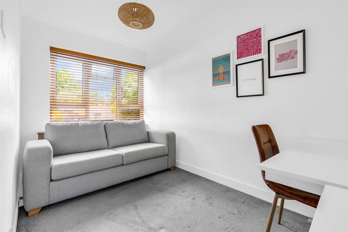 Bengeo Street, Hertford, SG14