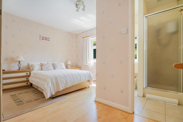 Cromwell Road, Hertford, SG13
