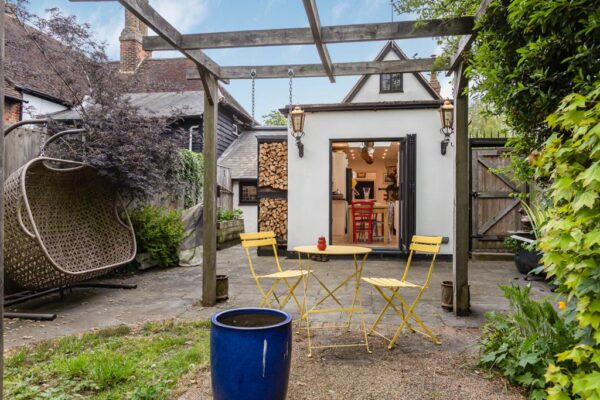 High Street, Hunsdon, SG12