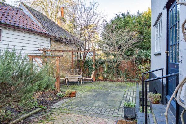 West Street, Hertford, SG13