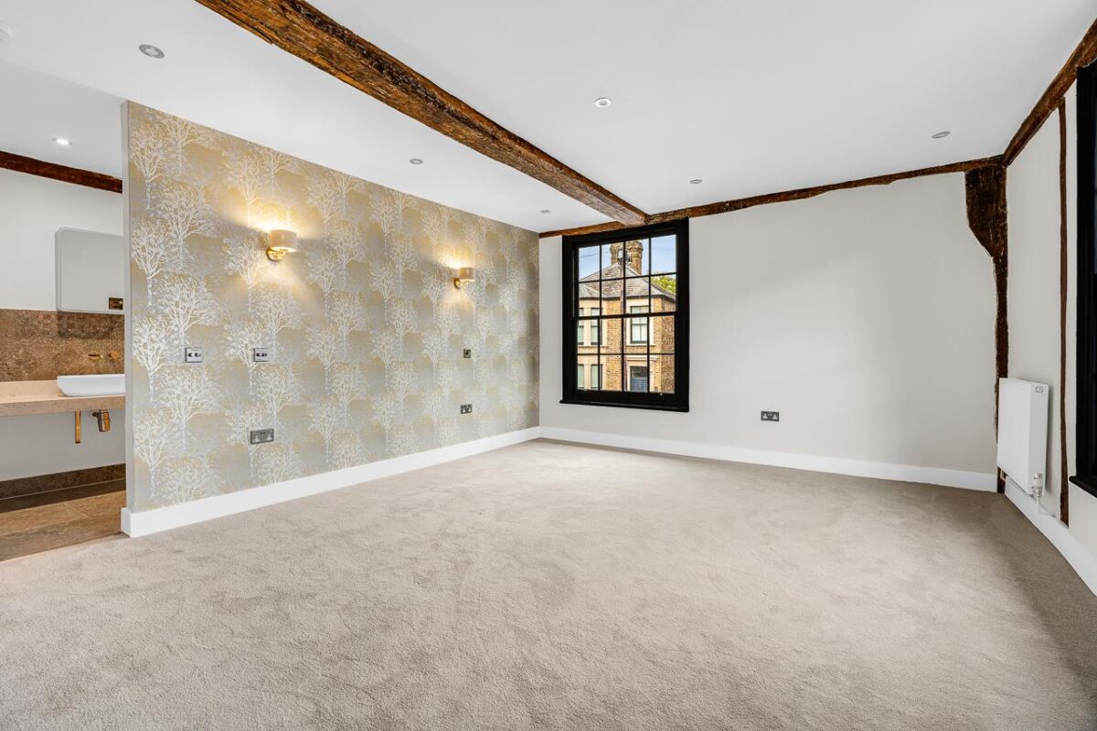 Cowbridge, Hertford, SG14
