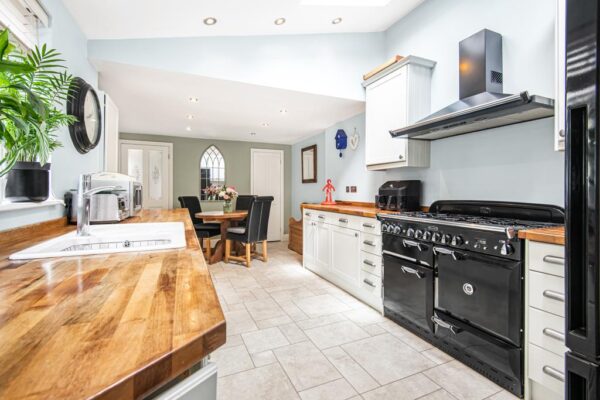 Trinity Grove, Hertford