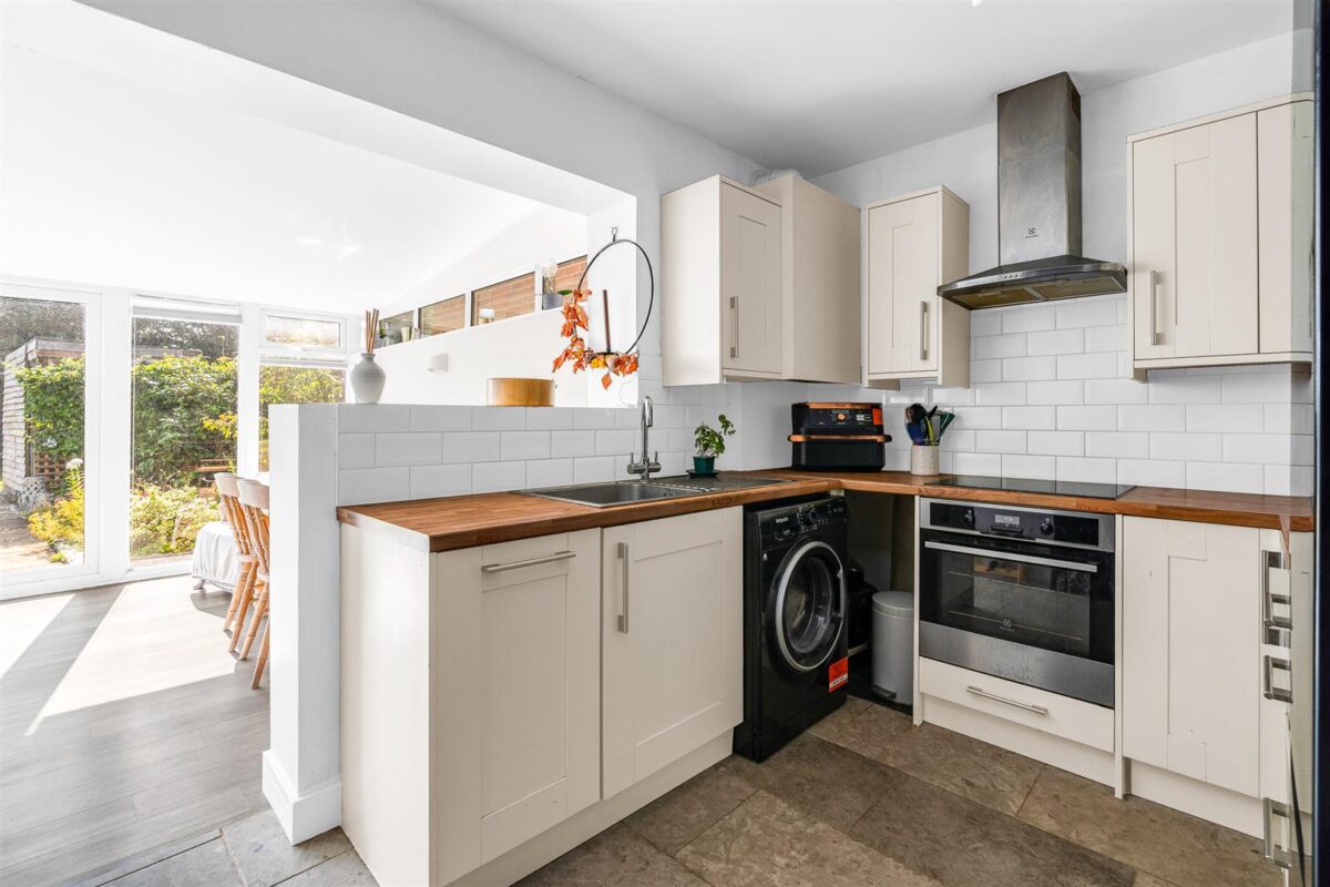 Bengeo Street, Hertford, SG14