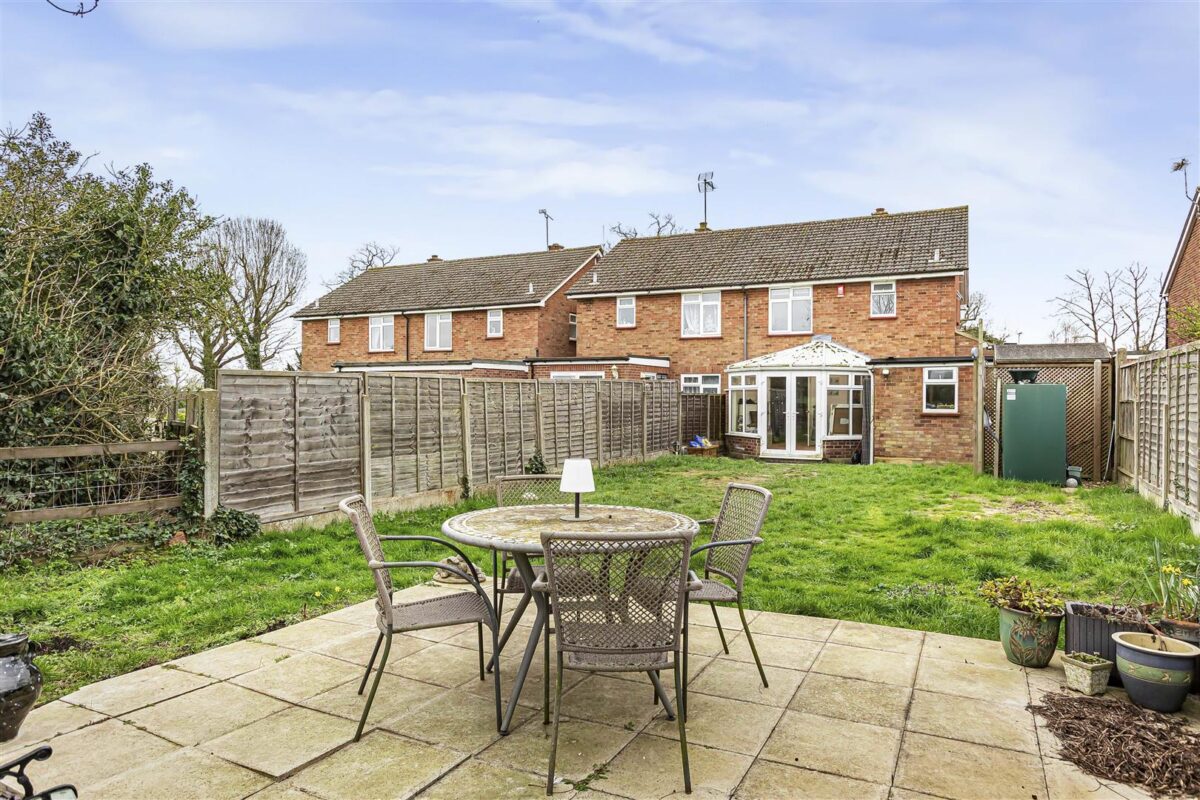 Turners Close, Bramfield, SG14
