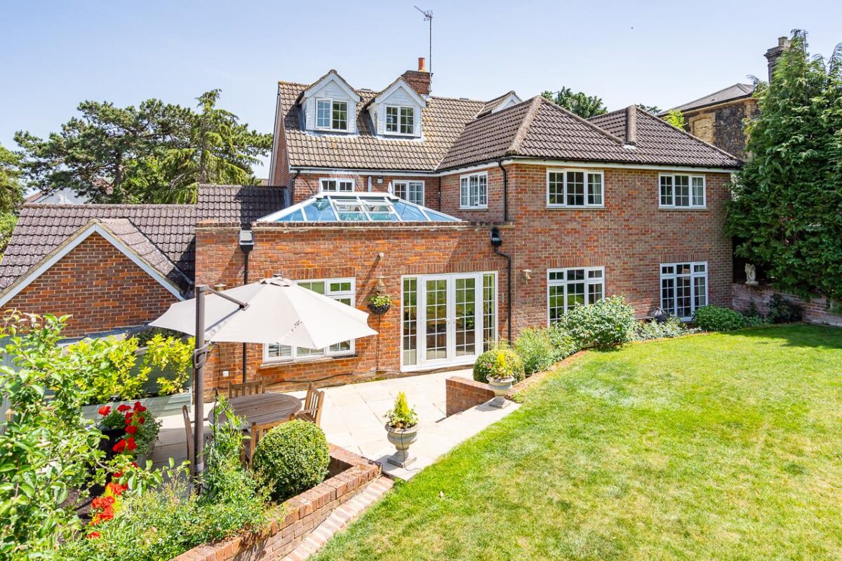 Myddleton Road, Ware, SG12