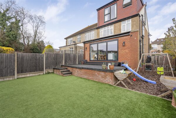 Watton Road, Ware, SG12