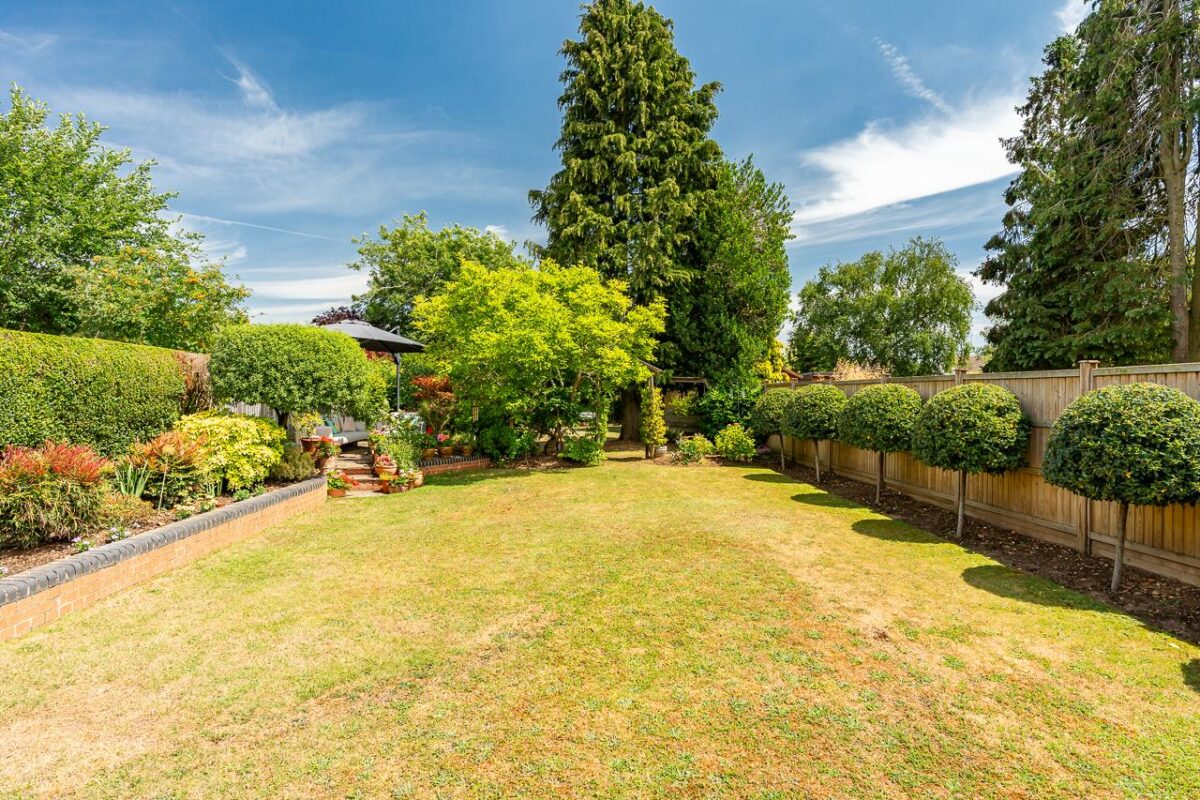 Fordwich Rise, Hertford, SG14