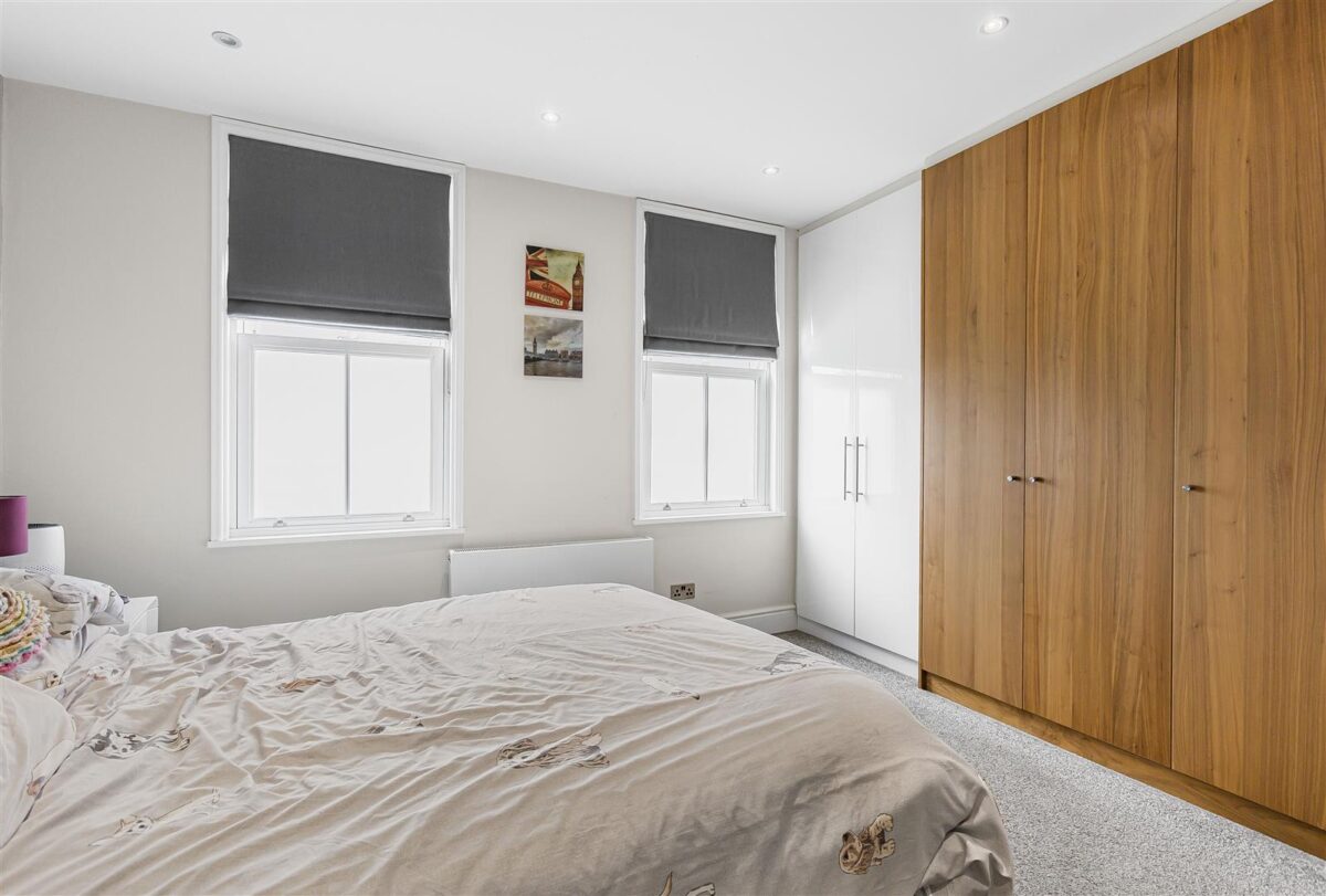 Musley Hill, Ware, SG12