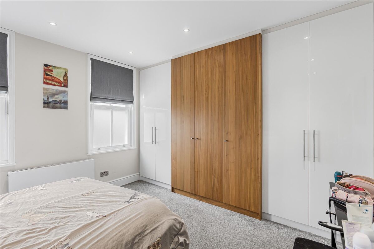 Musley Hill, Ware, SG12