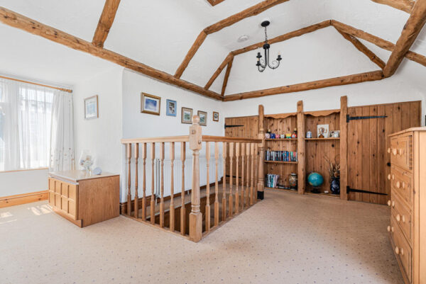 Cromwell Road, Hertford, SG13