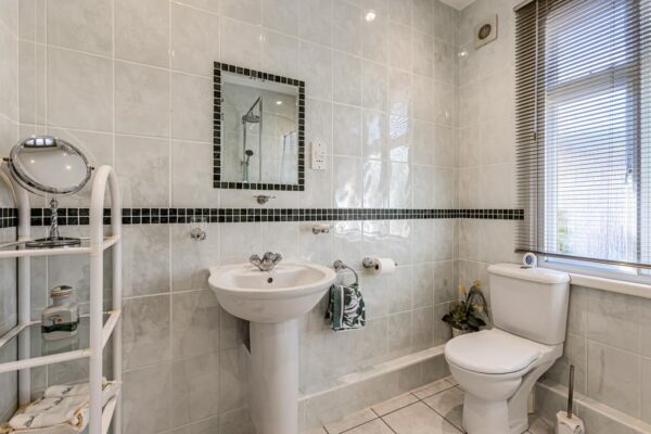 Widbury Hill, Ware, SG12