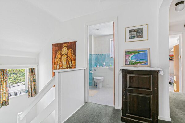 Valley Close, Hertford, SG13