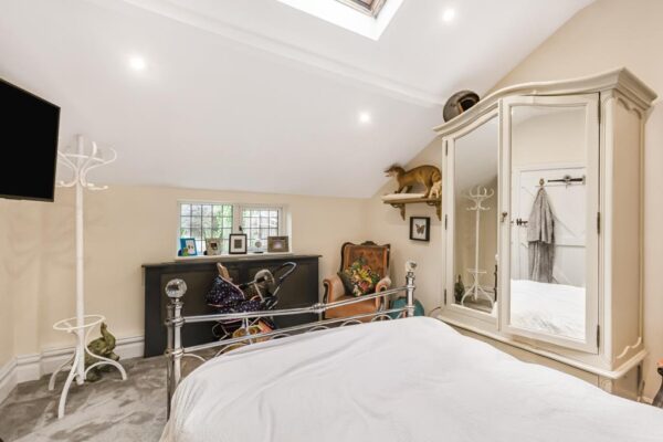 High Street, Hunsdon, SG12