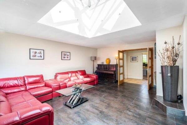 Netherfield Lane, Stanstead Abbotts, SG12