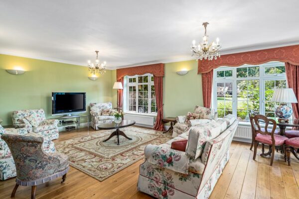 Myddleton Road, Ware, SG12