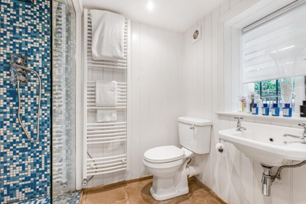 High Street, Hunsdon, SG12