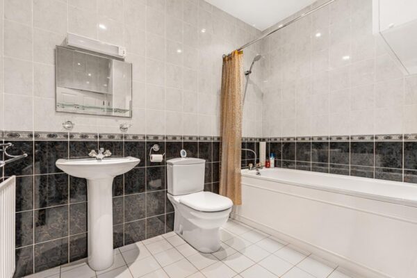 Widbury Hill, Ware, SG12