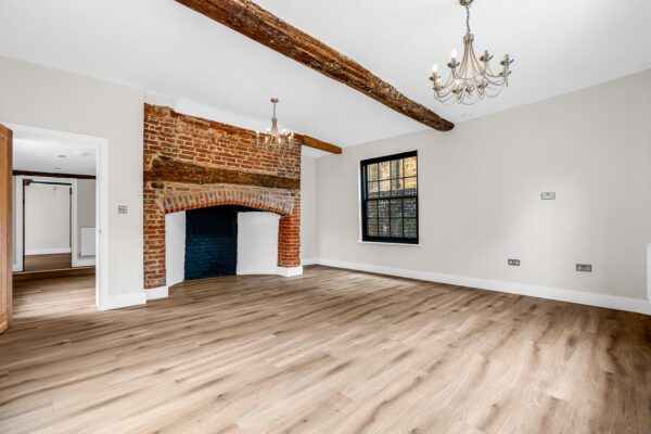 Cowbridge, Hertford, SG14