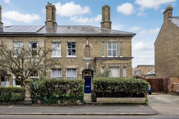 Ware Road, Hertford, SG13