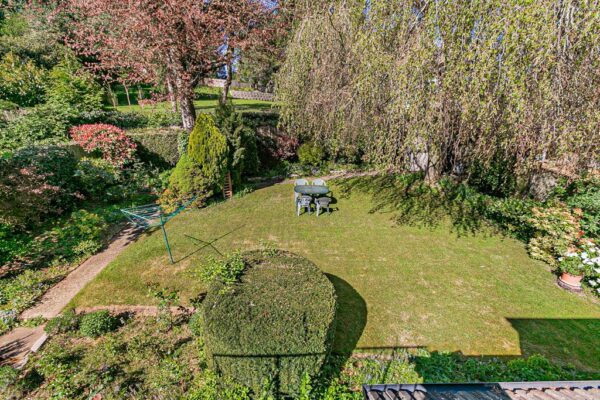 Valley Close, Hertford, SG13