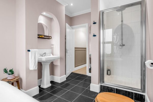 Garland Road, Ware, SG12