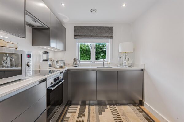 Watton Road, Ware, SG12