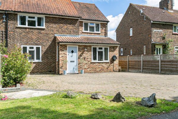 Colliers End, Ware
