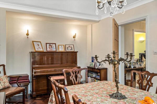 Myddleton Road, Ware, SG12