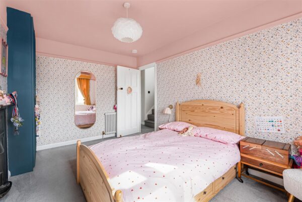 Watton Road, Ware, SG12