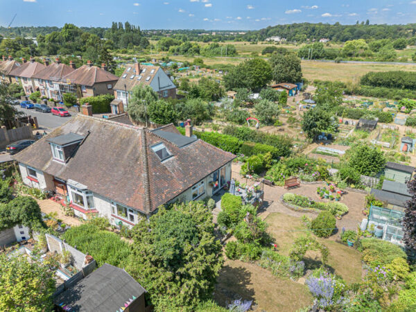 Cromwell Road, Hertford, SG13