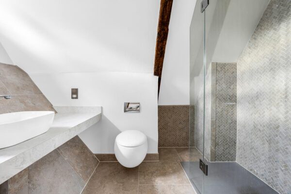 Cowbridge, Hertford, SG14