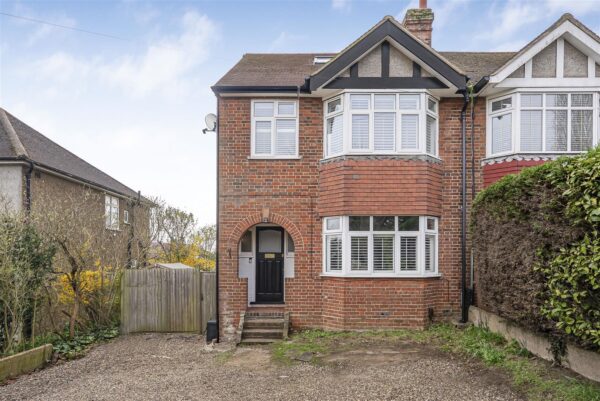 Watton Road, Ware, SG12