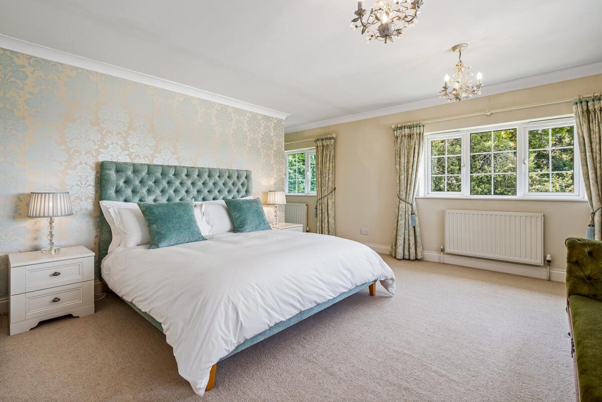 Myddleton Road, Ware, SG12