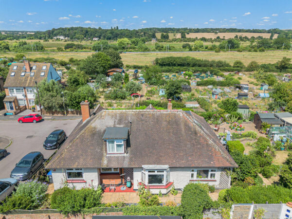 Cromwell Road, Hertford, SG13