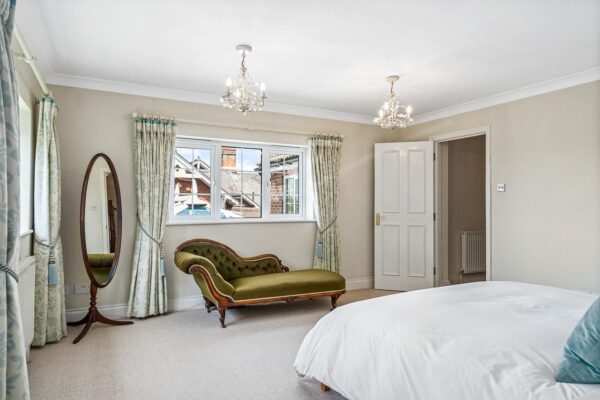 Myddleton Road, Ware, SG12