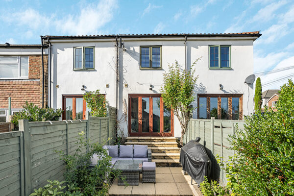 Warren Terrace, Hertford, SG14