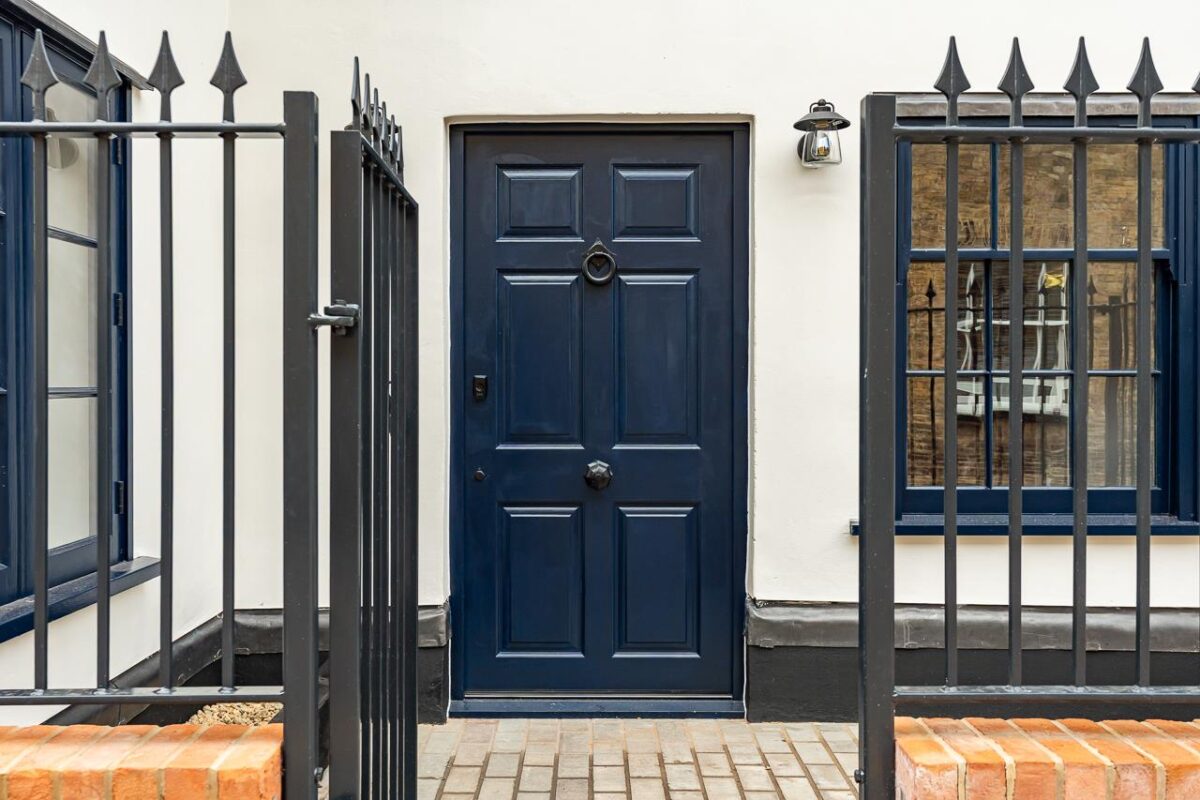 Cowbridge, Hertford, SG14